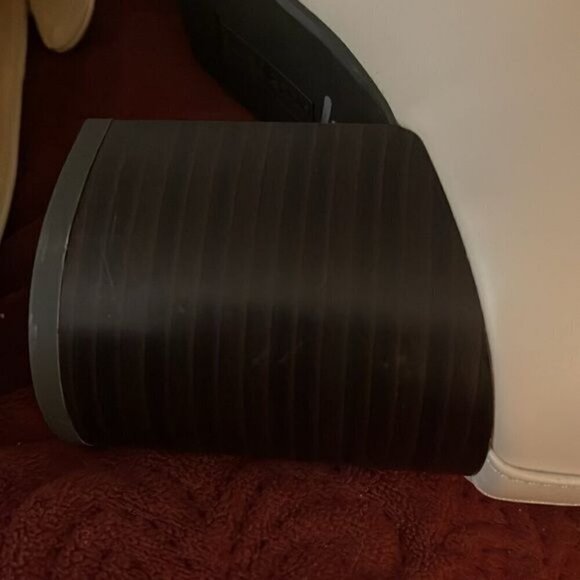 Liz Claiborne Women’s sz  11 M Cream‎ Morris Block Chunky Heel NWT w/gold tone - Picture 8 of 16